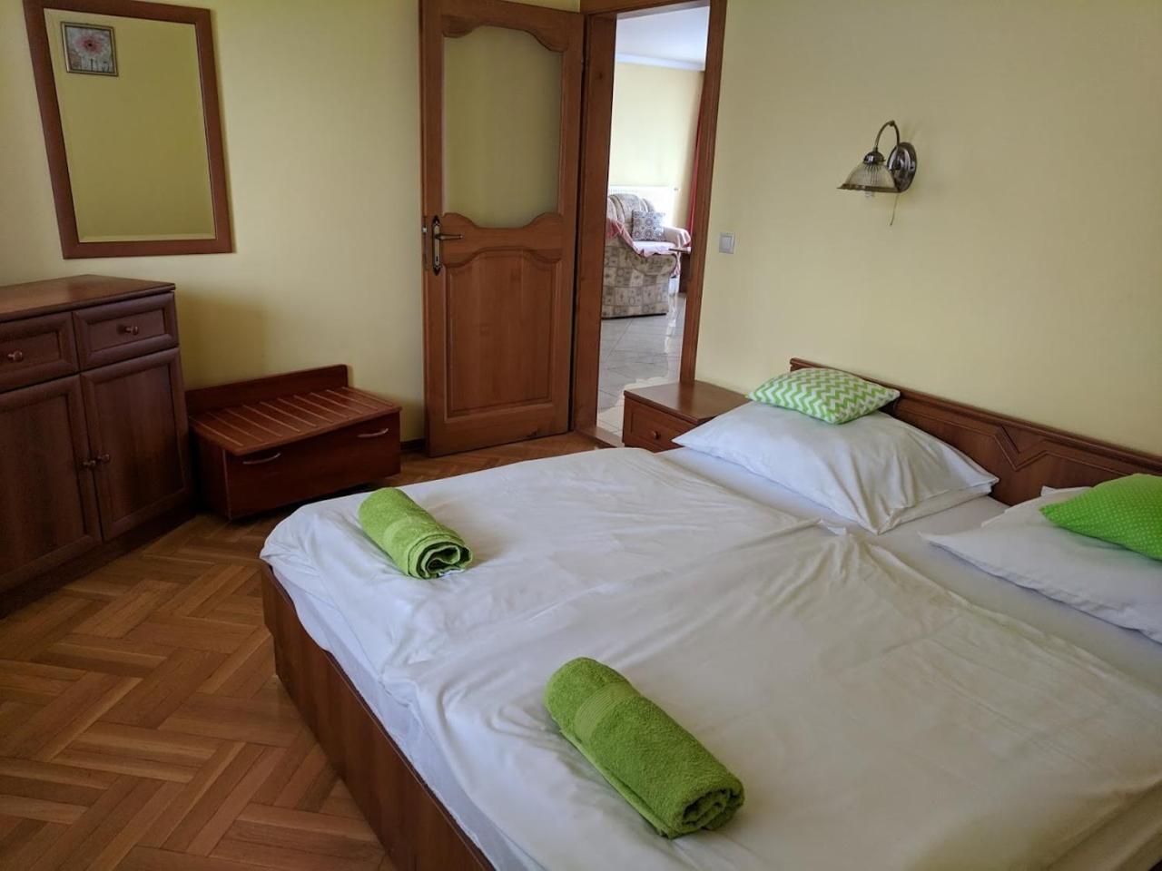 Club Unicum Apartment Heviz Exterior photo